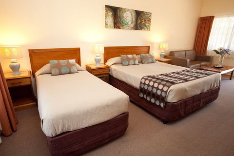Byron Motor Lodge Motel - Great Ocean Road Tourism 5