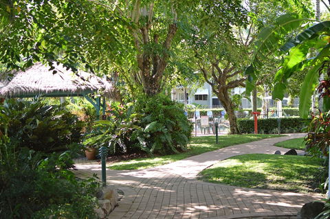 Cairns Beach Resort - Great Ocean Road Tourism 0