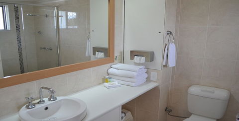 Comfort Inn Grammar View - Great Ocean Road Tourism 5