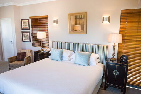 The Beach House At Bayside - Great Ocean Road Tourism 7