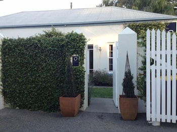Oscars Waterfront Boutique Hotel - Great Ocean Road Tourism 3