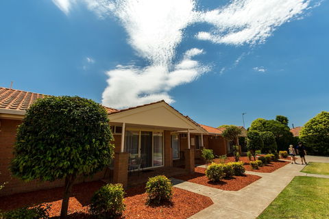 Comfort Inn & Suites King Avenue - Great Ocean Road Tourism 4