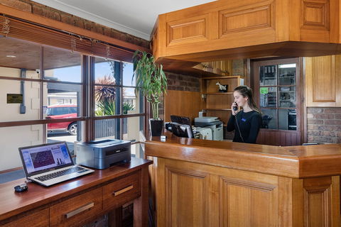 Best Western Olde Maritime - Great Ocean Road Tourism 5