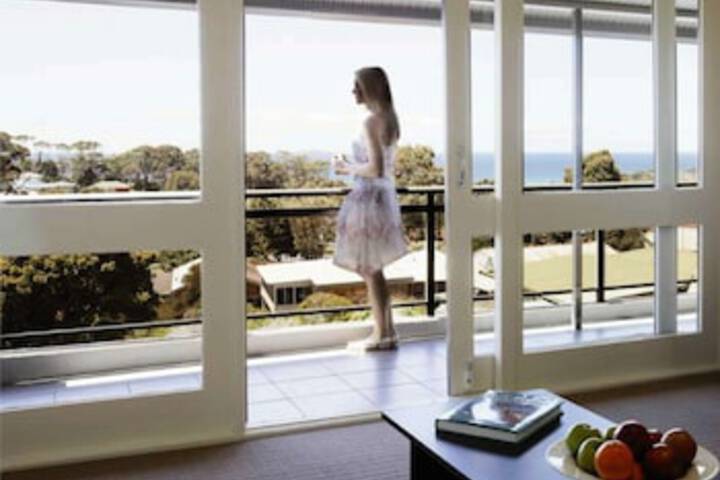  Great Ocean Road Tourism