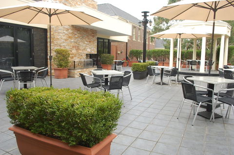 Canterbury International Hotel - Great Ocean Road Tourism 1