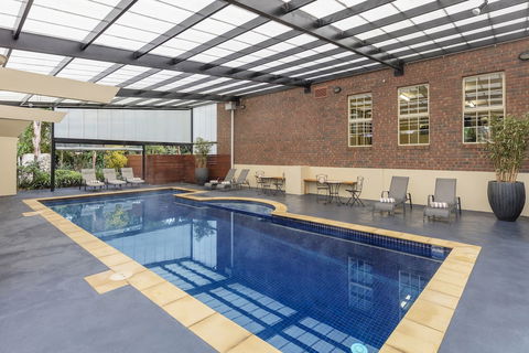 Canterbury International Hotel - Great Ocean Road Tourism 2
