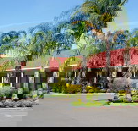Pines Country Club Motor Inn - Great Ocean Road Tourism