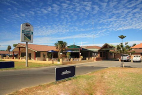 Cervantes Pinnacles Motel - Great Ocean Road Tourism 0