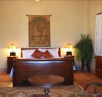 Classique Bed  Breakfast - Great Ocean Road Tourism
