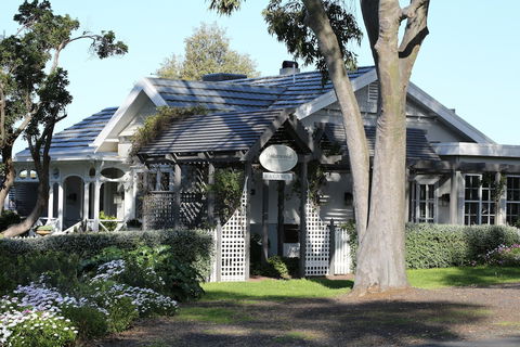 Holmwood Guesthouse - Great Ocean Road Tourism 1