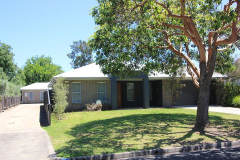 Best Western Aspen & Apartments - Great Ocean Road Tourism 4