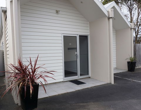Ashmont Motor Inn & Apartments - Great Ocean Road Tourism 0