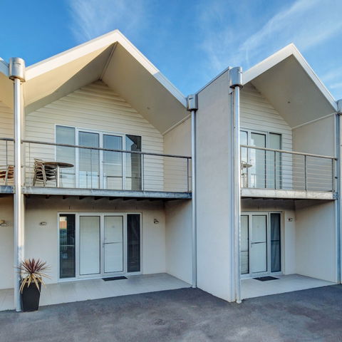 Ashmont Motor Inn & Apartments - Great Ocean Road Tourism 3