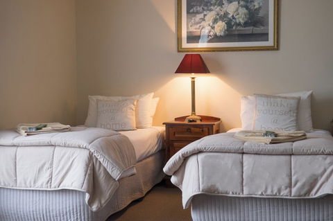 Ashmont Motor Inn & Apartments - Great Ocean Road Tourism 5