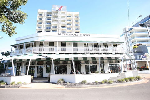 Oaks Townsville Metropole Hotel - Great Ocean Road Tourism 1