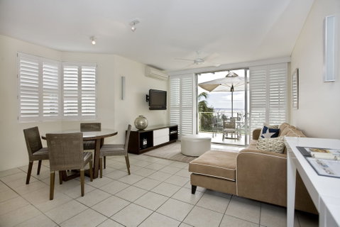 Maison Noosa Beachfront Resort - Great Ocean Road Tourism 3