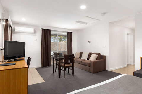 Comfort Inn Silver Birch - Great Ocean Road Tourism 1