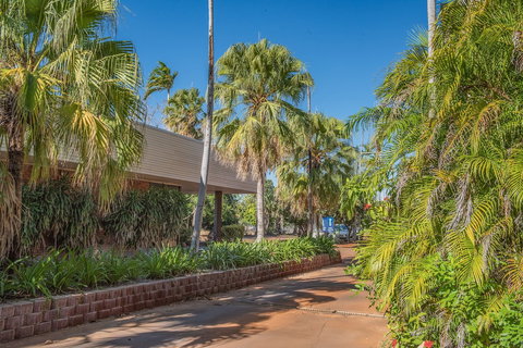 Contour Hotel Katherine - Great Ocean Road Tourism 1