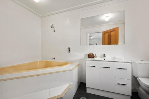 Quest Trinity House - Great Ocean Road Tourism 6