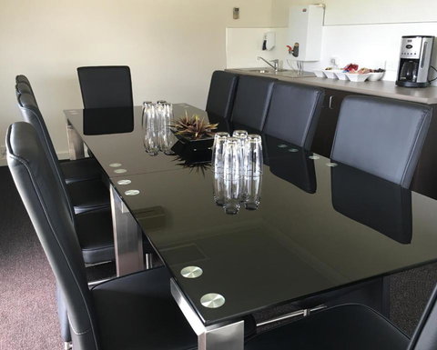 Blazing Stump Motel & Suites - Great Ocean Road Tourism 1