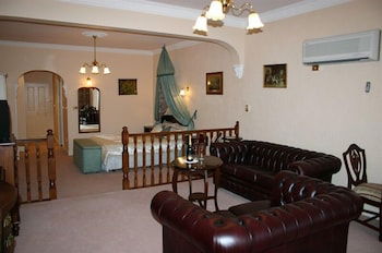 Victoria House Motor Inn - Great Ocean Road Tourism 5