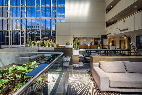 Crowne Plaza Canberra, An IHG Hotel - Great Ocean Road Tourism 3