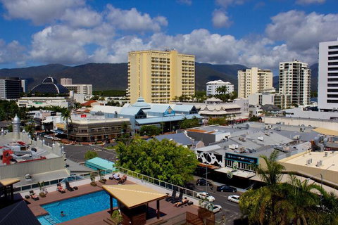 Rydges Plaza Cairns - Great Ocean Road Tourism 1