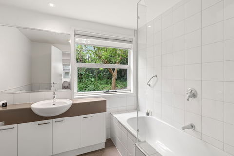 Burwood Serviced Apartments - Great Ocean Road Tourism 4