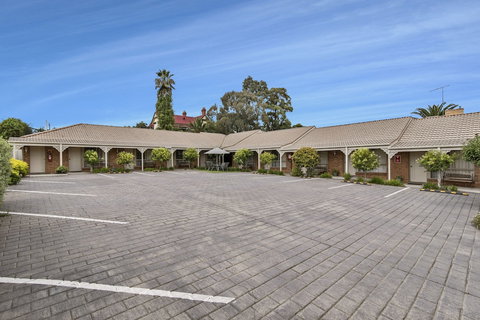 Bendigo Golden Square Motor Inn - Great Ocean Road Tourism 0