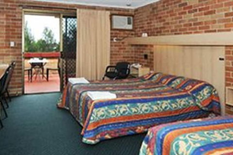 Windsor Terrace Motel - Great Ocean Road Tourism 3