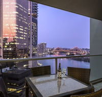 Oaks Brisbane on Felix Suites - Great Ocean Road Tourism
