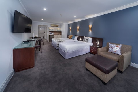 Hyde Park Inn - Great Ocean Road Tourism 4