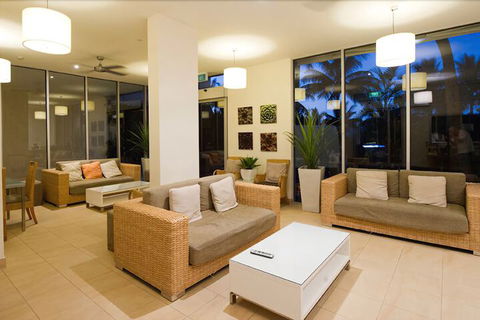 Whitsunday Apartments - Great Ocean Road Tourism 7