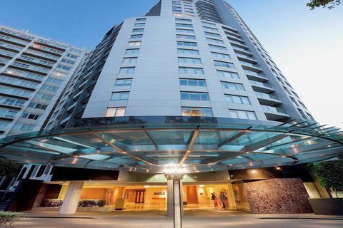 Quay West Suites Melbourne - Great Ocean Road Tourism 1