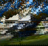 Lake House Daylesford - Great Ocean Road Tourism