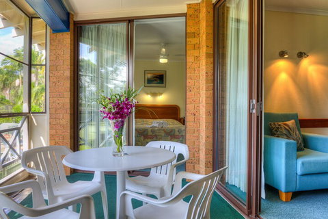 Vacation Village - Great Ocean Road Tourism 4