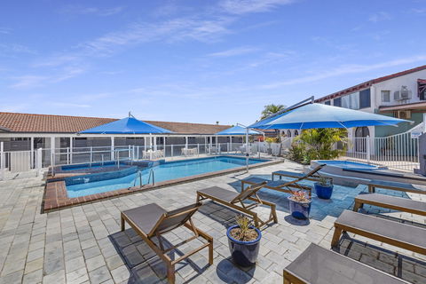 Don Pancho By The Beach - Great Ocean Road Tourism 5