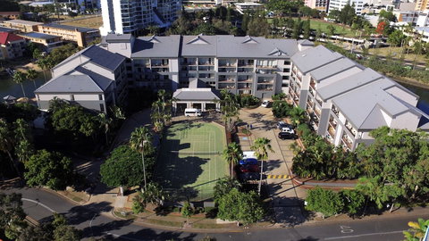 Paradise Island Resort - Great Ocean Road Tourism 2