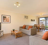 Mount Waverley Townhouses - Great Ocean Road Tourism