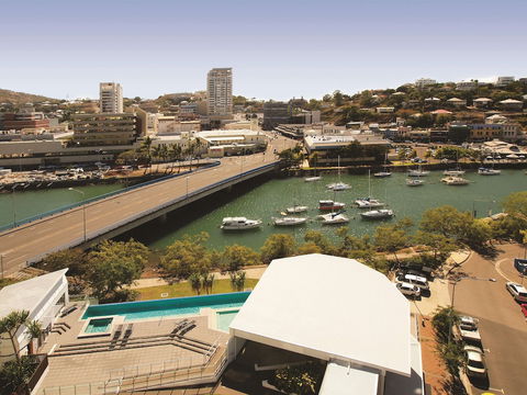Oaks Townsville Gateway Suites - Great Ocean Road Tourism 2