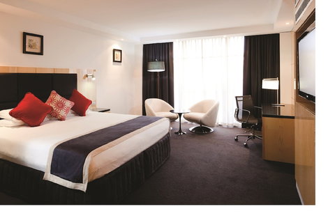 Adelaide Rockford - Great Ocean Road Tourism 6