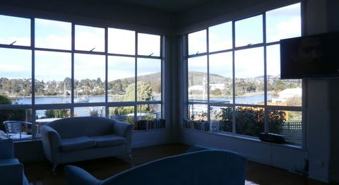 Waterfront Lodge Motel - Great Ocean Road Tourism 1