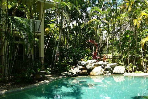 Port Douglas Retreat - Great Ocean Road Tourism 3