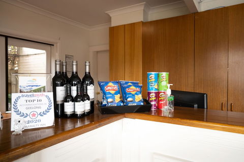 Admiralty Inn - Great Ocean Road Tourism 3
