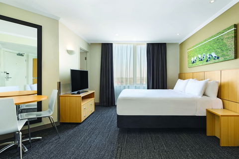 Travelodge Hotel Bankstown Sydney - Great Ocean Road Tourism 5