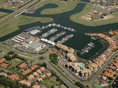 Azzura Greens Resort - Great Ocean Road Tourism 0