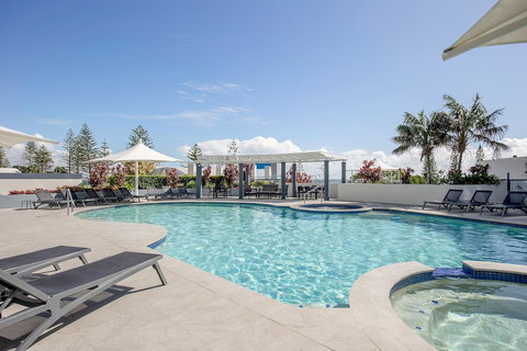 Mantra Mooloolaba Beach - Great Ocean Road Tourism 1