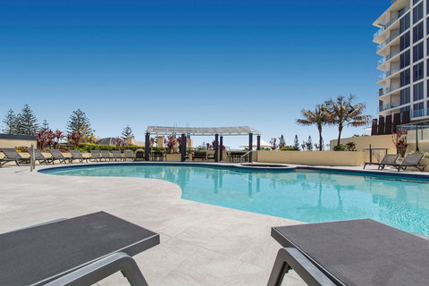 Mantra Mooloolaba Beach - Great Ocean Road Tourism 3