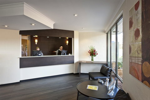 Ibis Styles Canberra Tall Trees - Great Ocean Road Tourism 1