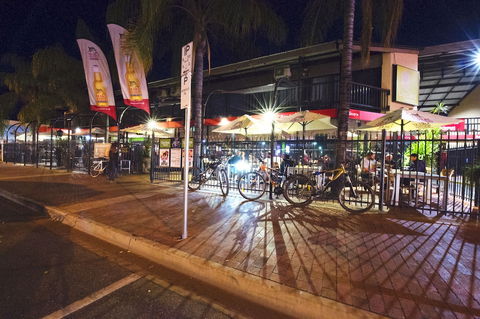 Diplomat Motel Alice Springs - Great Ocean Road Tourism 1